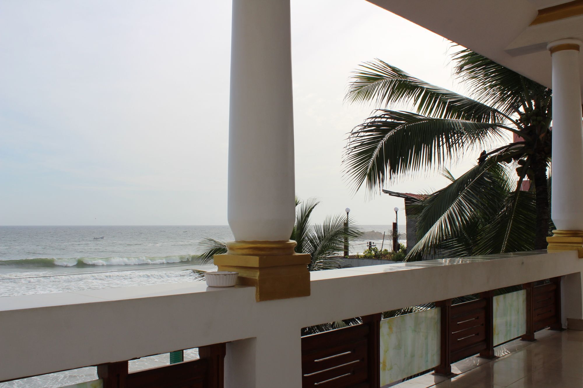 Hotel Sea View Palace - The Beach Hotel, קובאלאם מראה חיצוני תמונה